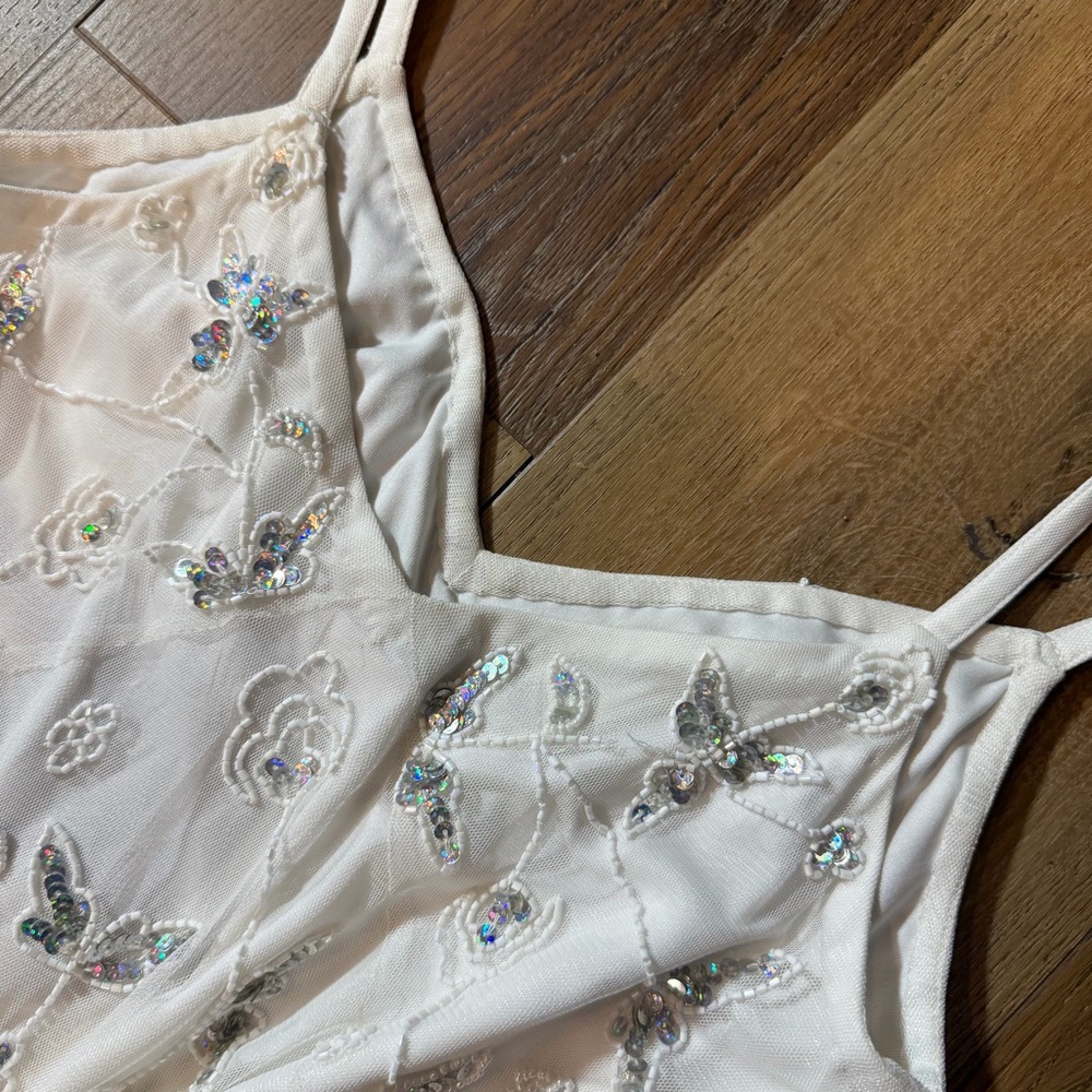 Embellished White Sequin Floral Camisole - Picture 7 of 16